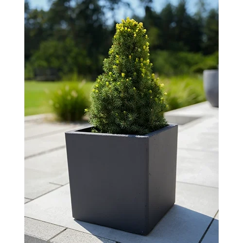 donica betonowa do ogrodu