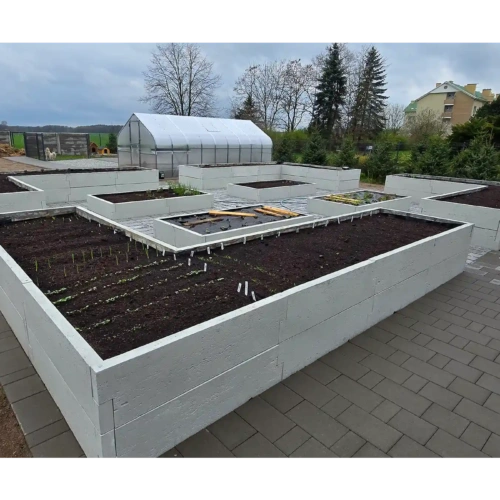 ogródek warzywny w skrzyniach