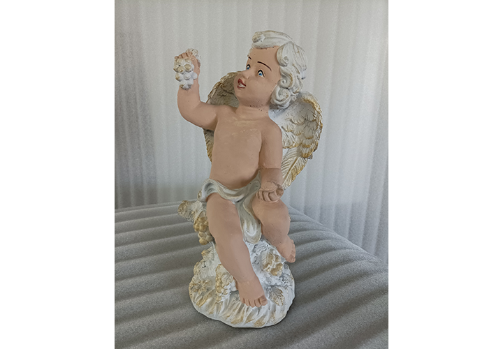 figura anioł z betonu