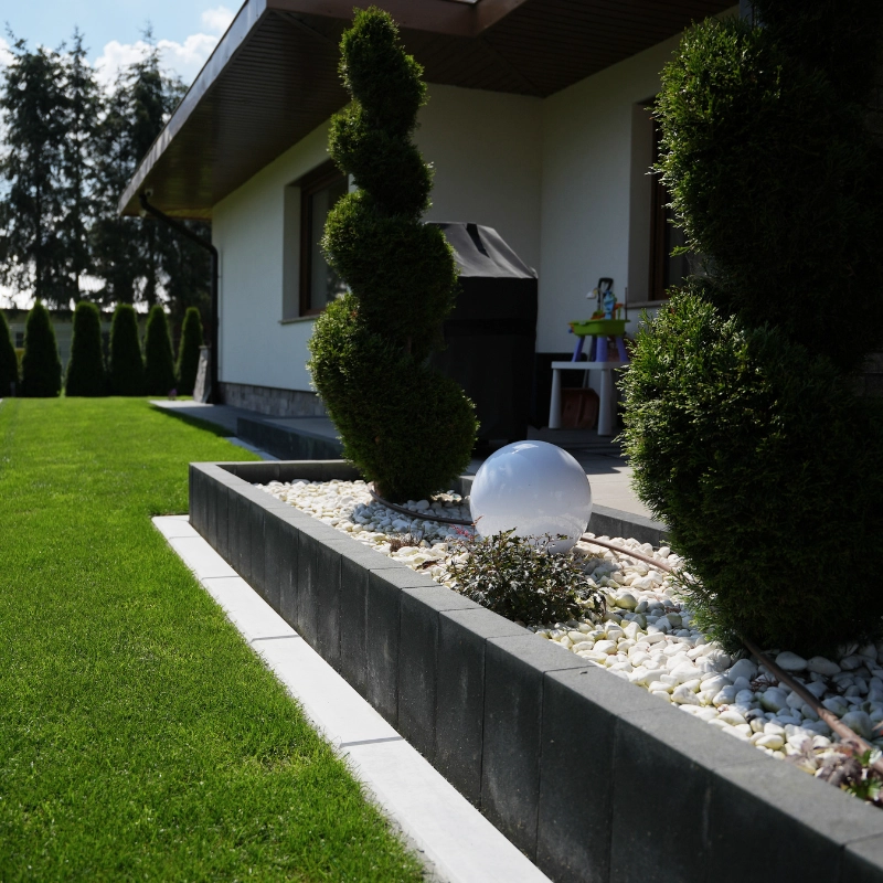 obrzeże betonowe trawnikowe