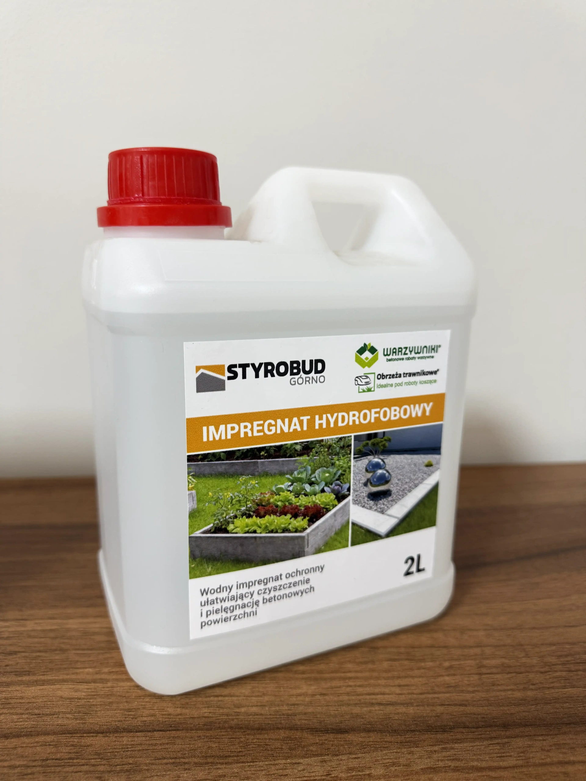 Impregnat hydrofobowy do&nbsp;betonu 2l